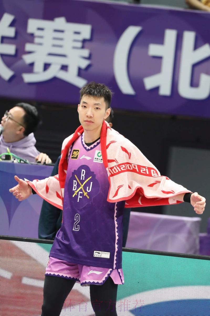 廖三宁三分绝杀领衔20大好球 廖三宁三分绝杀领衔20大好球